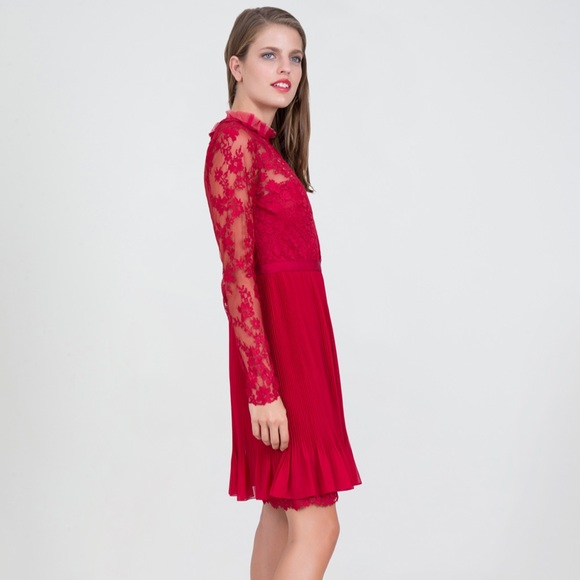 Marchesa Notte Red Lace Dress 0 - Picture 10 of 11